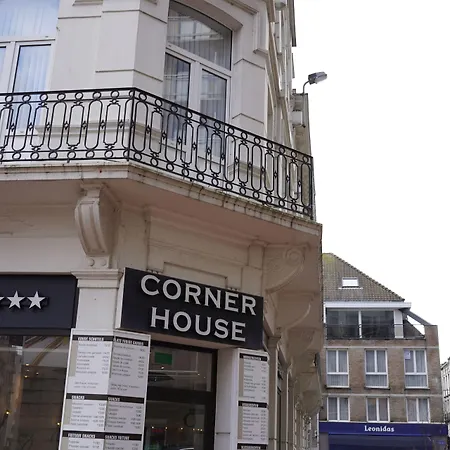 Corner House By Wp بلانكنبرخ