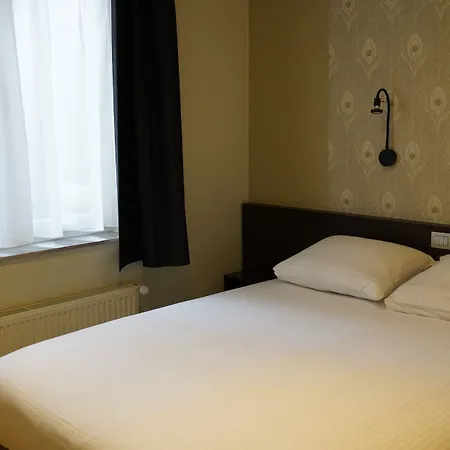 Corner House By Wp 3*